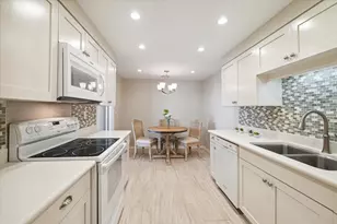 2001 Holcombe Blvd, Houston, TX 77030 - Photo 10