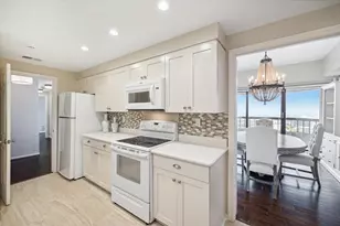 2001 Holcombe Blvd, Houston, TX 77030 - Photo 8