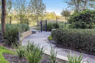 2001 Holcombe Blvd, Houston, TX 77030 - Photo 38