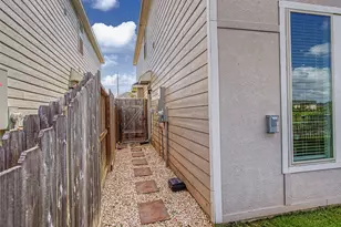 5630 Amber Brook Ln, Fulshear, TX 77441 - Photo 30