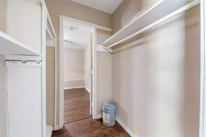 422 2nd Avenue N, Texas City, TX 77590 - Photo 12