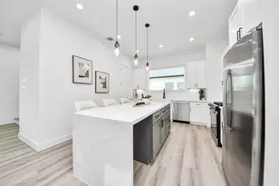 7739 Hammerly Blvd, Houston, TX 77055 - Photo 10
