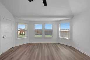 31015 Newcomb Lndg Ln, Waller, TX 77484 - Photo 4