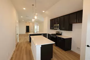 31015 Newcomb Landing Ln, Waller, TX 77484 - Photo 4