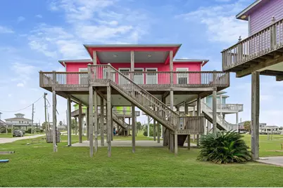 818 W Johnson Crawford Circle, Port Bolivar, TX 77650 - Photo 1