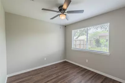 7522 Pepperbrook Drive, Houston, TX 77041 - Photo 10