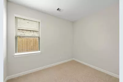 6015 Diamond Leaf Court, Conroe, TX 77304 - Photo 18