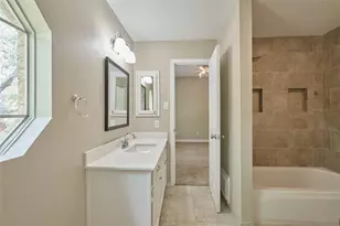 6623 Lussier Dr, Sugar Land, TX 77479 - Photo 38