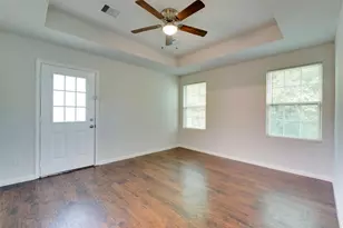 5405 Groveton St, Houston, TX 77033 - Photo 14