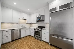 3711 San Felipe St, Houston, TX 77027 - Photo 4