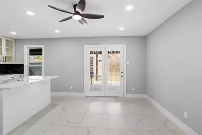 12707 Southbridge Road, Houston, TX 77047 - Photo 10