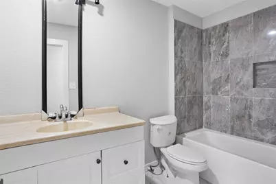 12707 Southbridge Road, Houston, TX 77047 - Photo 14