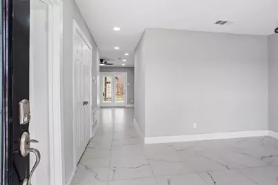 12707 Southbridge Road, Houston, TX 77047 - Photo 4