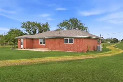 1250 Stockwell, Damon, TX 77430 - Photo 6