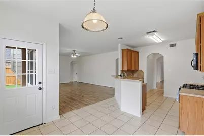 32014 Decker Oaks Drive, Pinehurst, TX 77362 - Photo 18