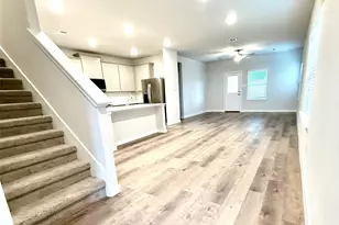 32919 Silver Mdw Wy, Brookshire, TX 77423 - Photo 2