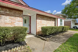 9006 Stone Brook Ln, Houston, TX 77040 - Photo 4