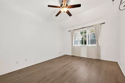 8526 Greenleaf Lake Drive, Houston, TX 77095 - Photo 34