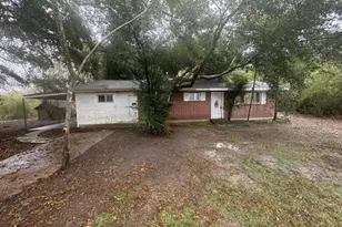 1428 Fm 253 Rd, Buna, TX 77612 - Photo 1