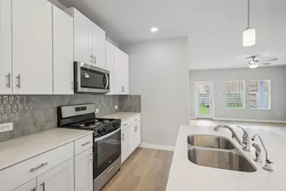 14309 Grey Pointe, Conroe, TX 77302 - Photo 2