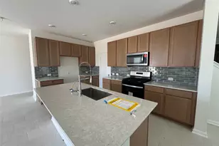 6415 Kentfield Dr, Arcola, TX 77583 - Photo 6