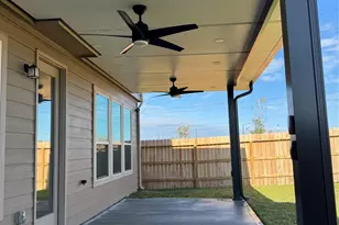 6415 Kentfield Dr, Arcola, TX 77583 - Photo 2