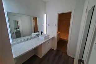 17473 Red Oak Dr, Houston, TX 77090 - Photo 18