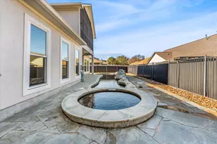 98 Victoria Dr W, Montgomery, TX 77356 - Photo 44