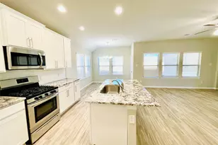 934 Golden Willow Ln, Conroe, TX 77304 - Photo 12