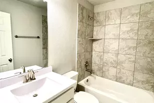 934 Golden Willow Ln, Conroe, TX 77304 - Photo 18