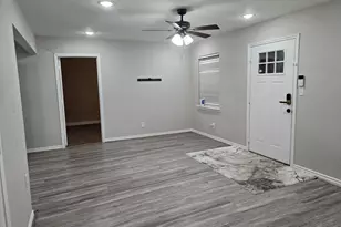 3102 Friar Point Rd, Houston, TX 77051 - Photo 2