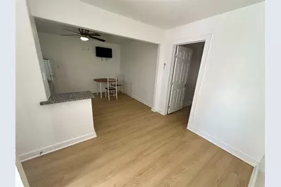 305 Miles Road, Bacliff, TX 77518 - Photo 2