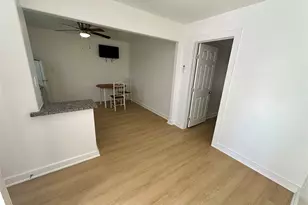 305 Miles Rd, Bacliff, TX 77518 - Photo 2