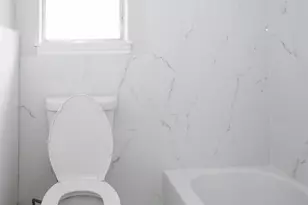 912 Robinson Rd, La Porte, TX 77571 - Photo 36