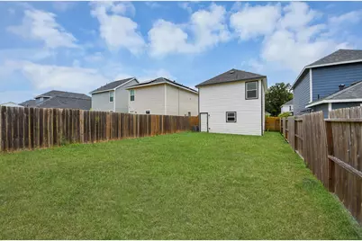 16923 Marie Village Drive, Conroe, TX 77306 - Photo 12
