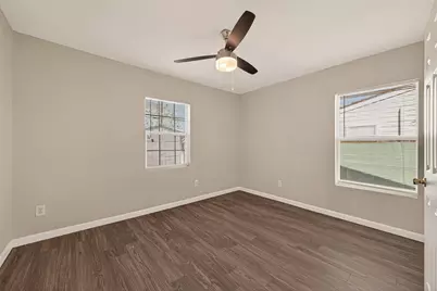 10141 Chadwick Street, Houston, TX 77029 - Photo 12