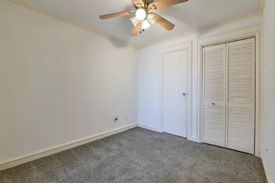 18519 Egret Bay Boulevard #1710, Webster, TX 77058 - Photo 10