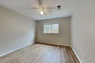 7410 Soledad Dr, Houston, TX 77083 - Photo 8