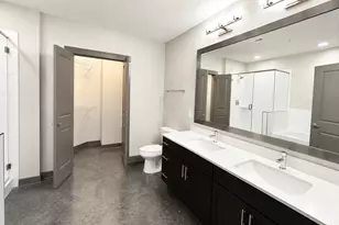 1111 N Durham Dr, Houston, TX 77008 - Photo 6