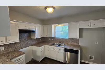 13355 Lake Breeze Lane, Willis, TX 77318 - Photo 4