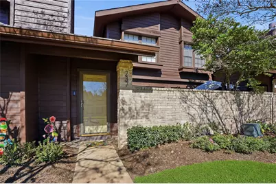 2611 Grants Lake Boulevard #237, Sugar Land, TX 77479 - Photo 2