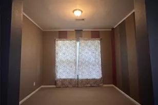 2945 W Lucas Dr, Beaumont, TX 77706 - Photo 14