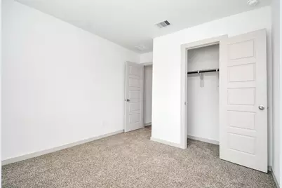 12814 Heddington Grove Lane, Houston, TX 77047 - Photo 6