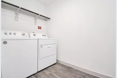 12814 Heddington Grove Lane, Houston, TX 77047 - Photo 32