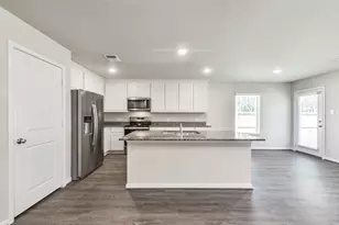 2 N Circlewood Glen, The Woodlands, TX 77381 - Photo 4