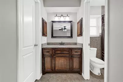 501 S Travis Street, Deer Park, TX 77536 - Photo 16