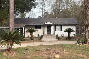 1301 Magnolia Point, Huffman, TX 77336 - Photo 2