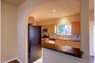 2212 Valley View Crossing, Conroe, TX 77304 - Photo 6