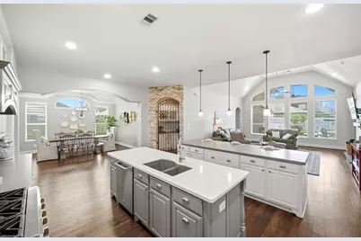 1433 Hicks Field Lane, League City, TX 77573 - Photo 10