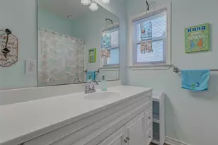 2691 Gillespie, Crystal Beach, TX 77650 - Photo 24